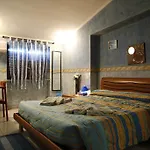 Food & Drink Hotel *